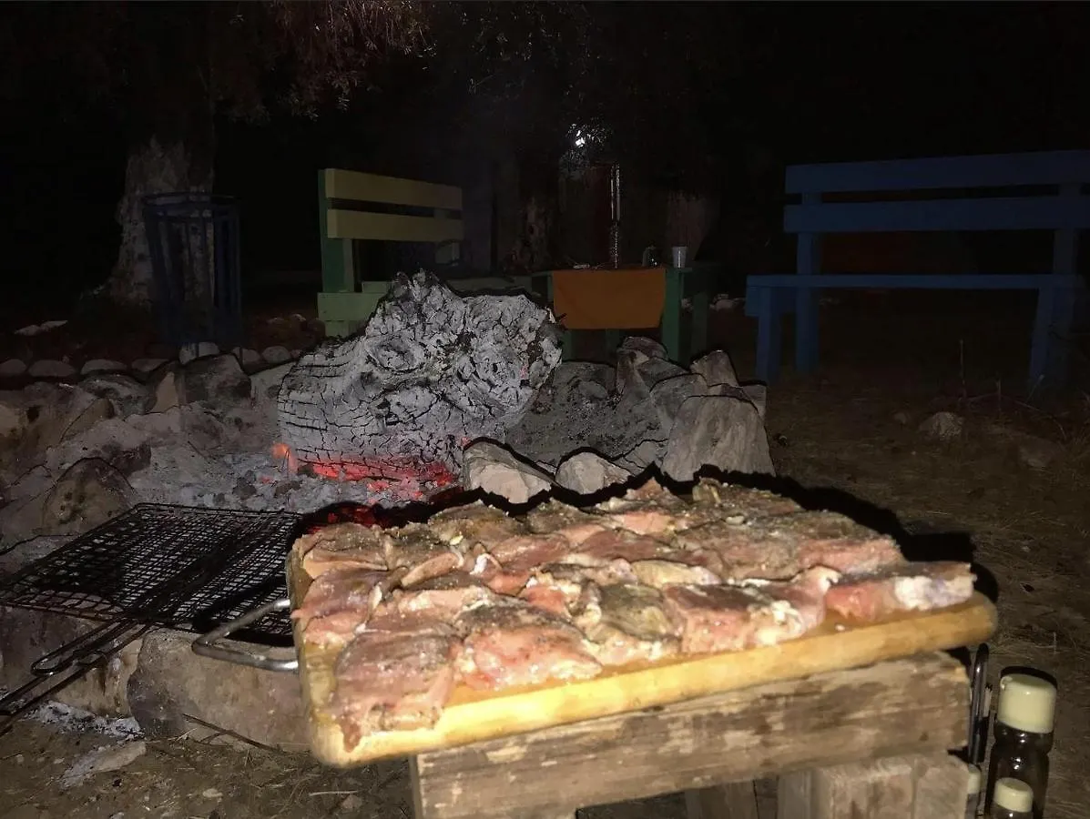 Vuno Camping, Jale Al Albania